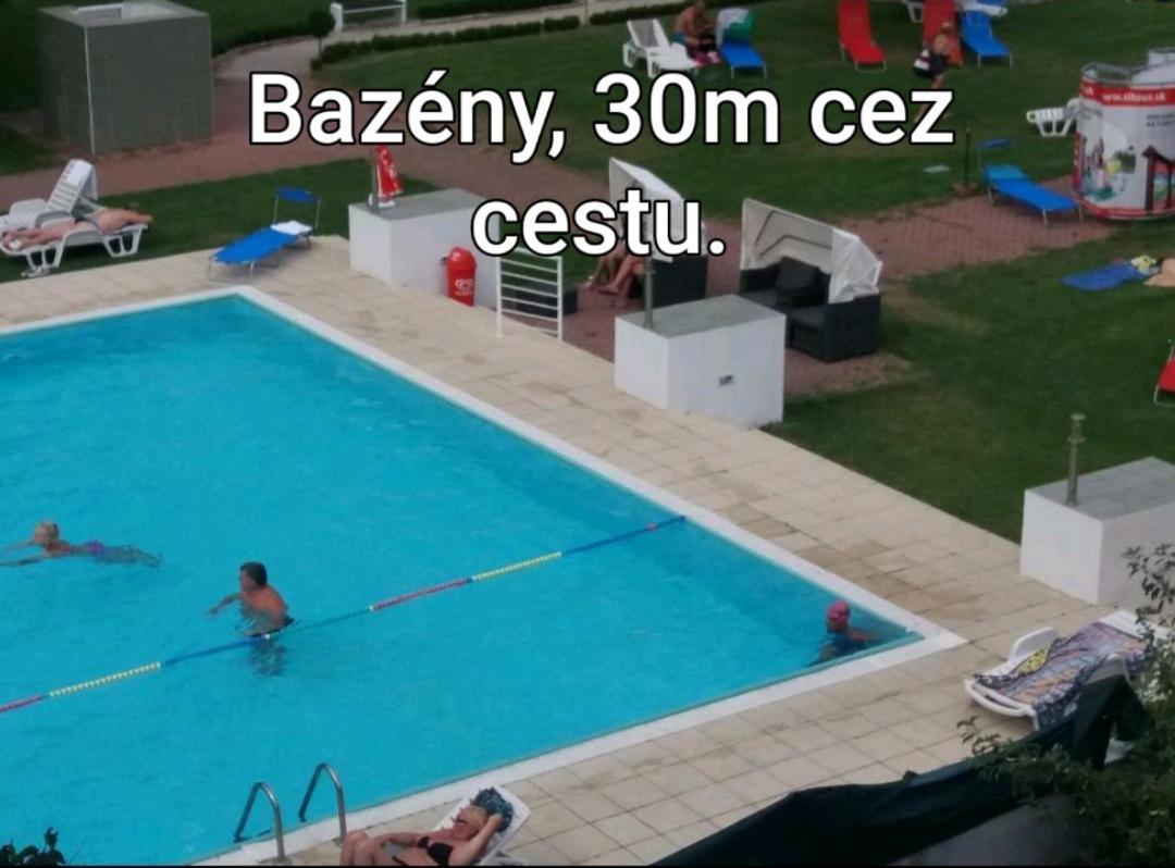 Apartmany Centro & Jacuzzi Piest'any Eksteriør bilde