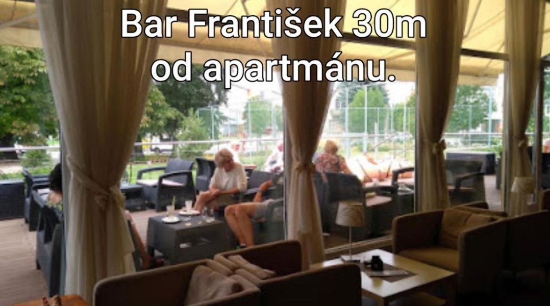 Apartmany Centro & Jacuzzi Piest'any Eksteriør bilde