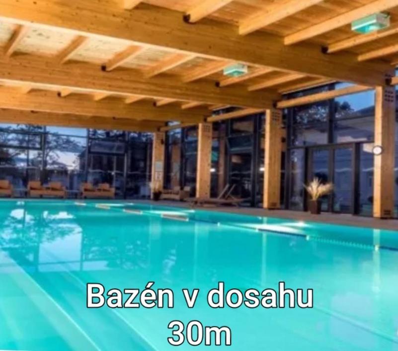 Apartmany Centro & Jacuzzi Piest'any Eksteriør bilde