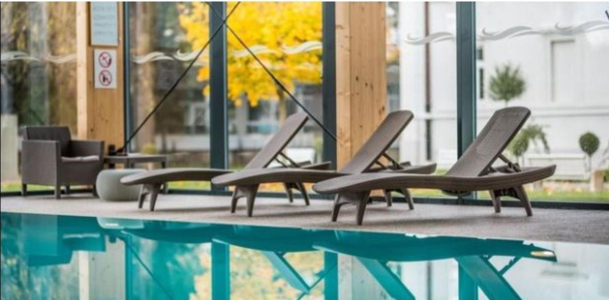 Apartmany Centro & Jacuzzi Piest'any Eksteriør bilde