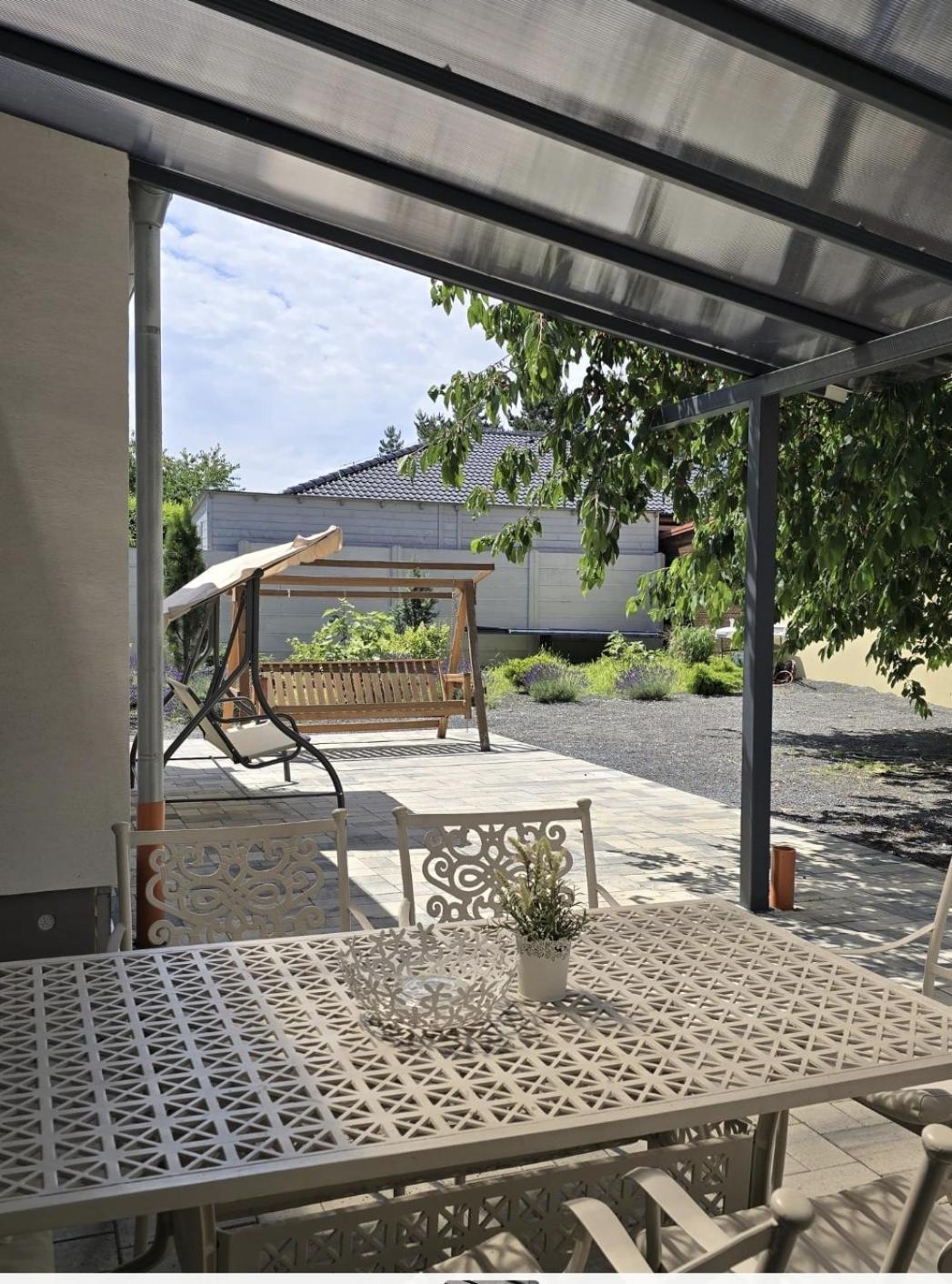 Apartmany Centro & Jacuzzi Piest'any Eksteriør bilde
