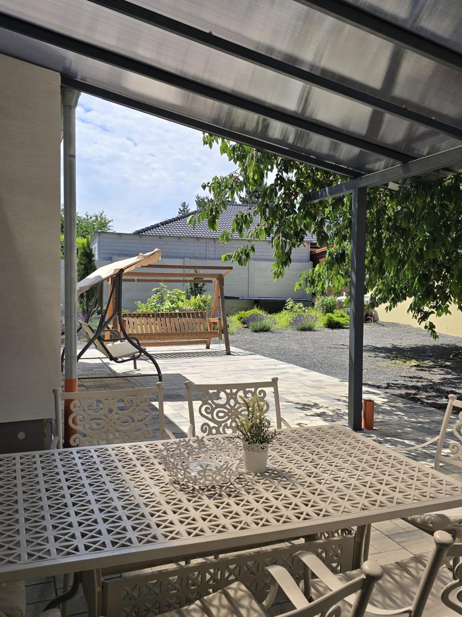 Apartmany Centro & Jacuzzi Piest'any Eksteriør bilde