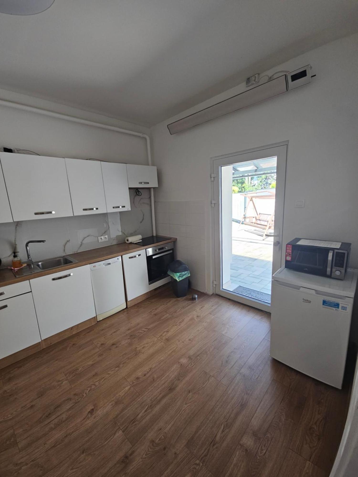 Apartmany Centro & Jacuzzi Piest'any Eksteriør bilde