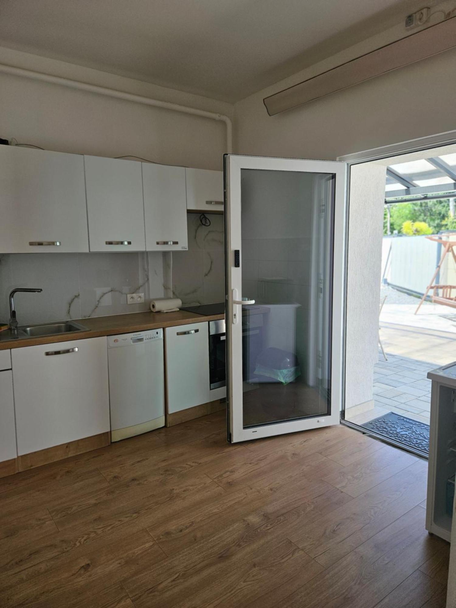 Apartmany Centro & Jacuzzi Piest'any Eksteriør bilde